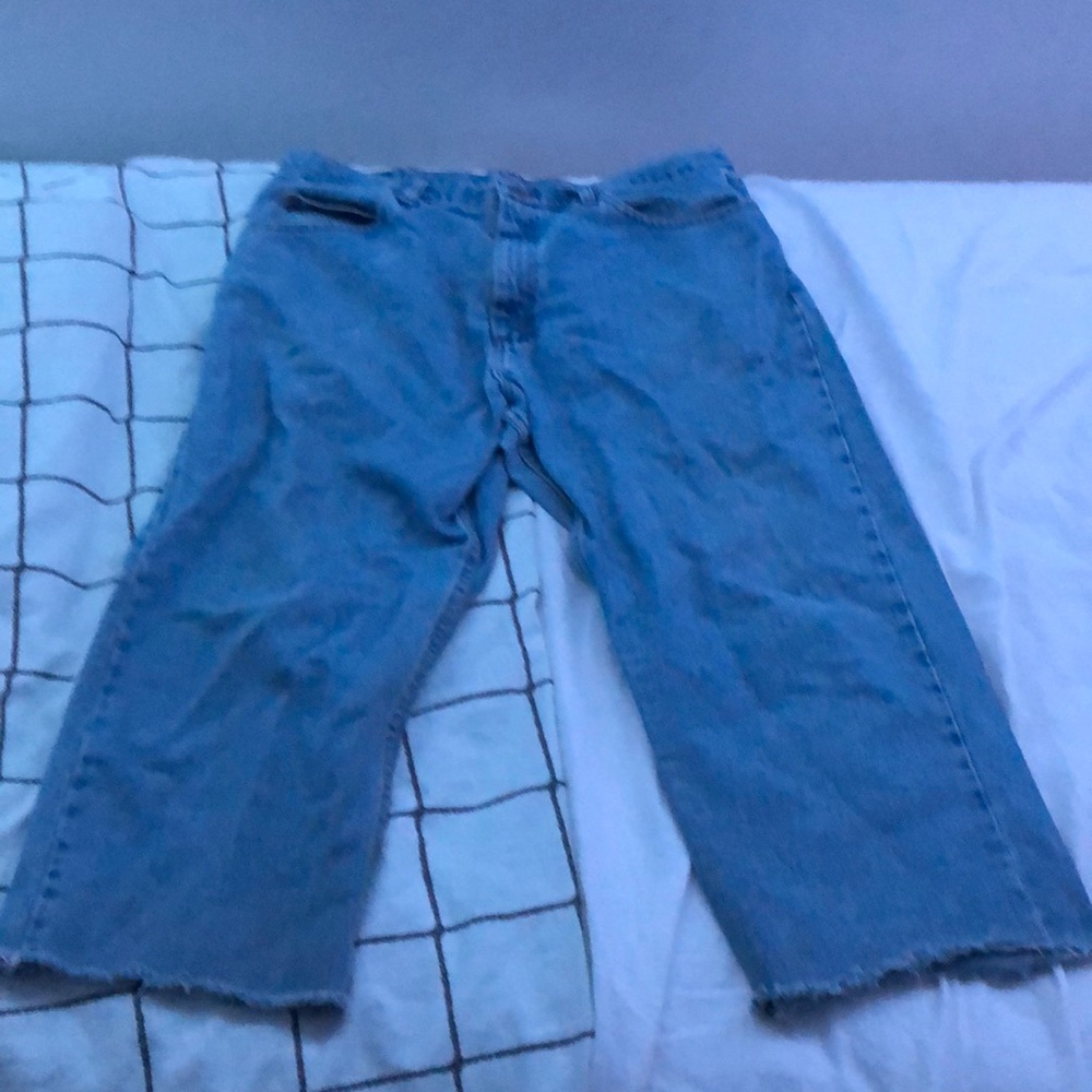Wrangler mens size “36x27” light wash jeans